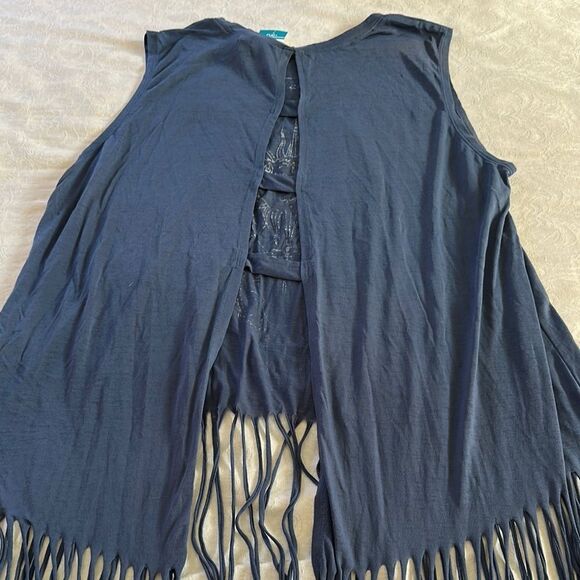 Blue Fringe Sleeveless Top with Sun and Moon Design Size 2X Plus - Picture 3 of 8